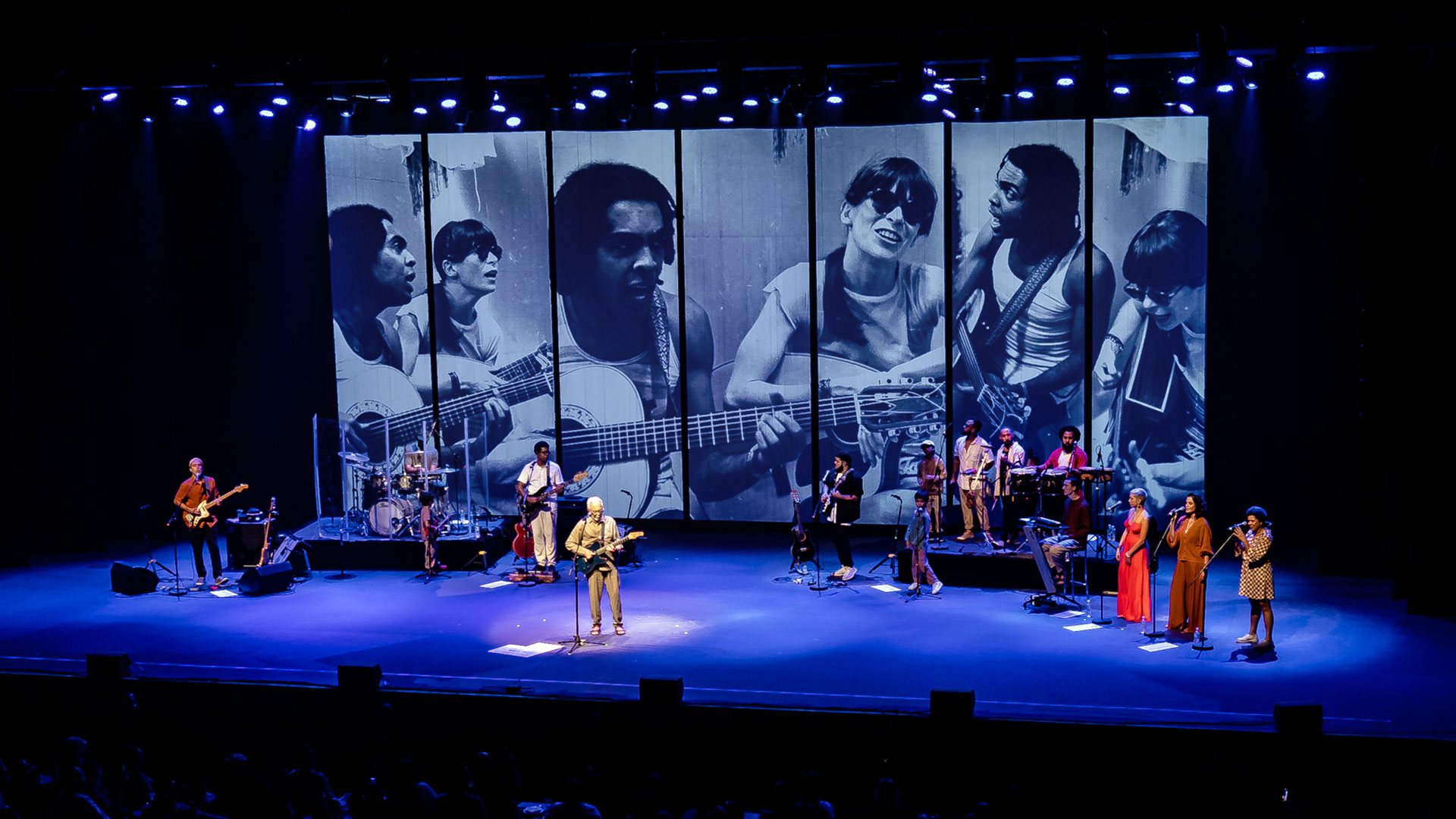 SuperUber — Gilberto Gil – Stage Tour “Nós a gente”